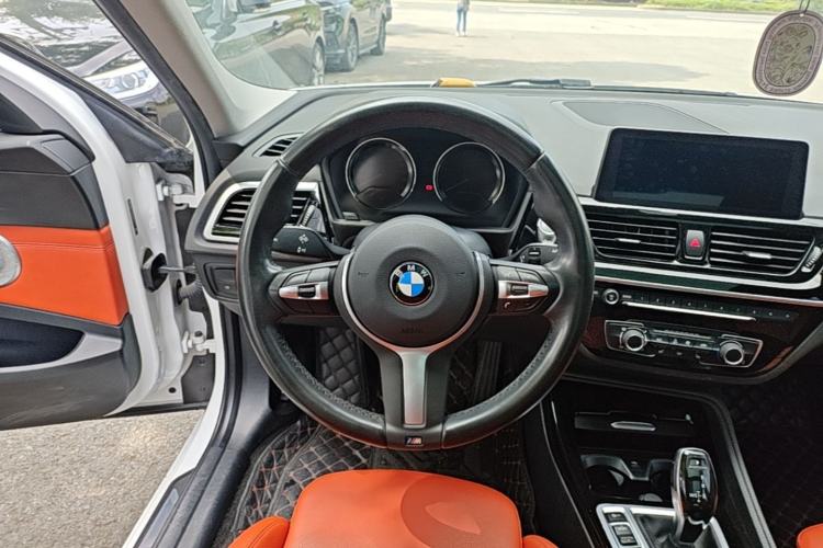 Used BMW 1 Series 2021 125i M Sport Night Edition Steering Wheel