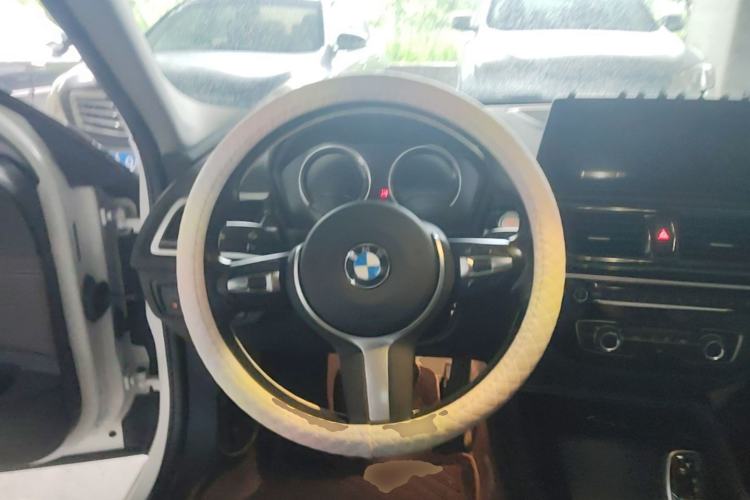 Used BMW 1 Series 2021 Restyled 125i M Sport Night Edition Steering Wheel