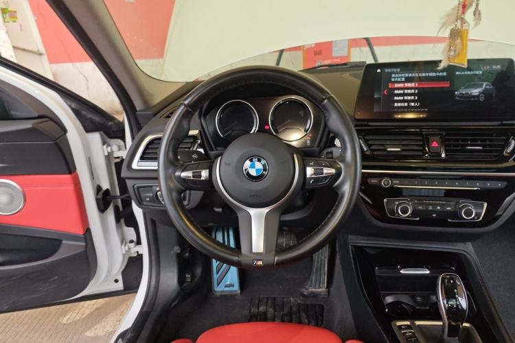 Used BMW 1 Series 2021 Restyled 125i M Sport Night Edition Steering Wheel
