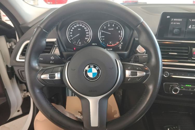 Used BMW 1 Series 2021 120i M Sport Night Edition Steering Wheel