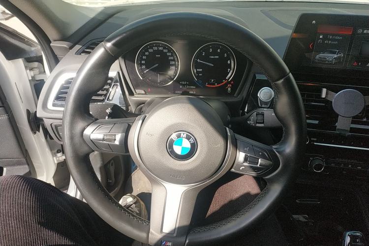 Used BMW 1 Series 2021 Revised 120i M Sport Night Edition Steering Wheel