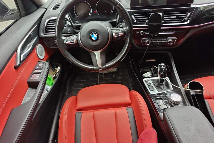 Used BMW 1 Series 2021 Restyled 125i M Sport Night Edition Steering Wheel