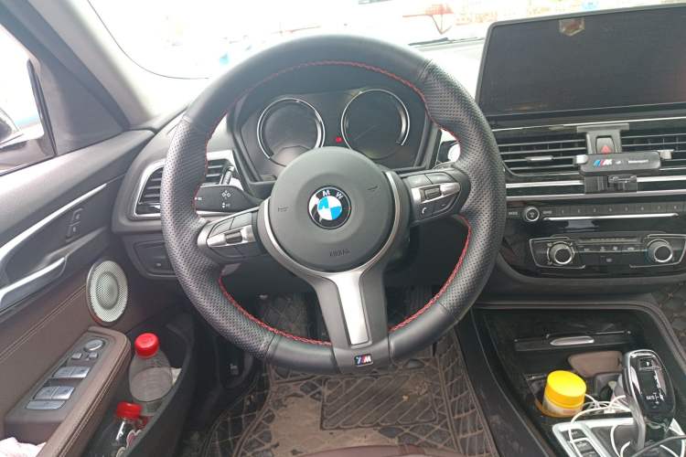 Used BMW 1 Series 2021 Restyled 125i M Sport Night Edition Steering Wheel