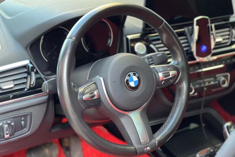 Used BMW 1 Series 2021 Restyled 125i M Sport Night Edition Steering Wheel