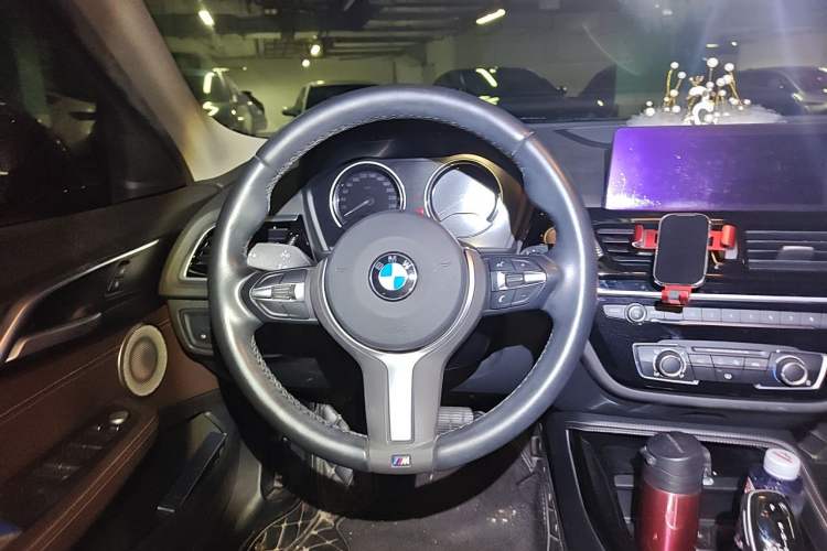 Used BMW 1 Series 2021 120i M Sport Night Edition Steering Wheel
