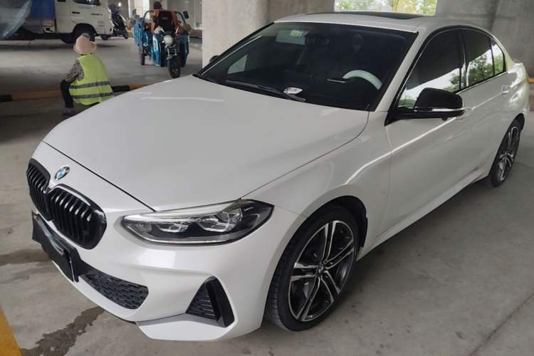 Used BMW 1 Series 2021 Restyled 125i M Sport Night Edition Guazi used car, China used car export, Used car for sale, Used cars, Cheapest cars for sale