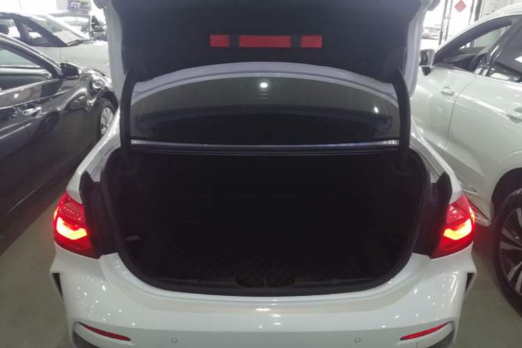 Used BMW 1 Series 2021 125i M Sport Night Edition Trunk
