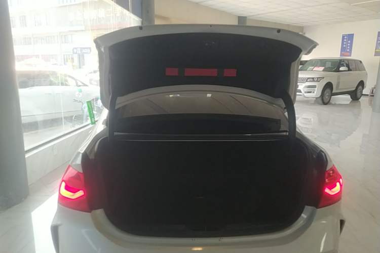 Used BMW 1 Series 2021 Restyled 125i M Sport Night Edition Trunk