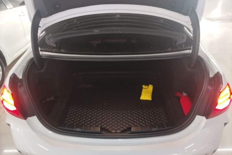 Used BMW 1 Series 2021 Restyled 125i M Sport Night Edition Trunk