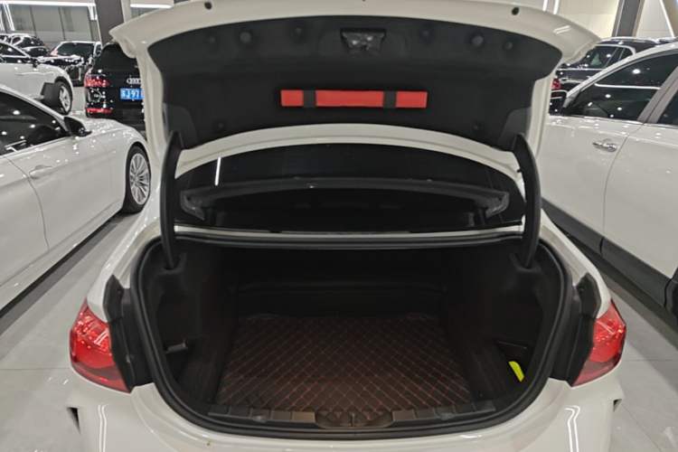 Used BMW 1 Series 2021 Restyled 125i M Sport Night Edition Trunk