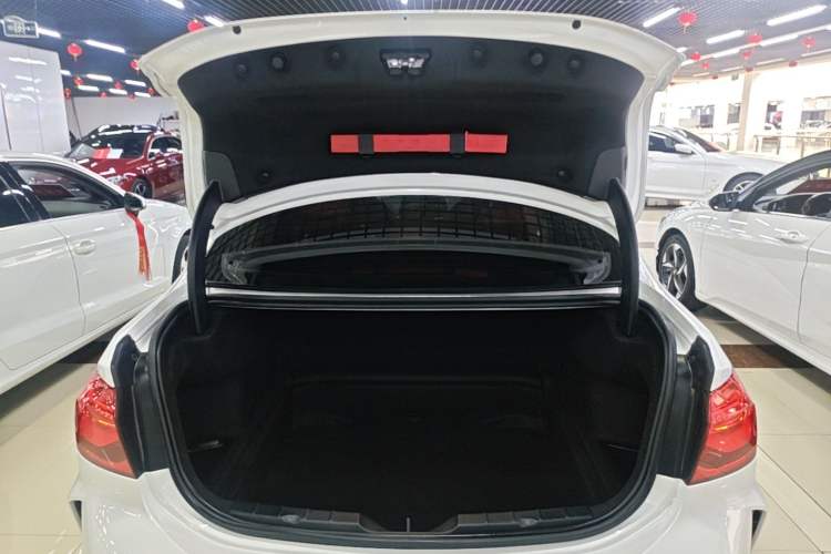 Used BMW 1 Series 2021 Restyled 125i M Sport Night Edition Trunk
