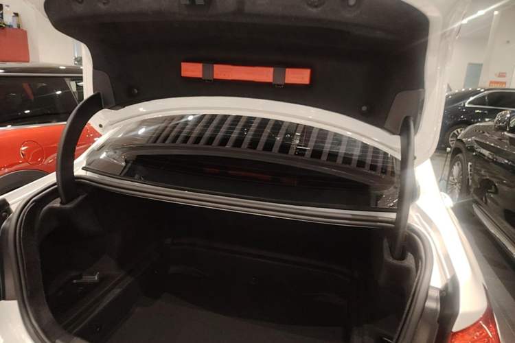 Used BMW 1 Series 2021 125i M Sport Night Edition Trunk