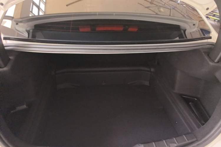 Used BMW 1 Series 2021 Restyled 125i M Sport Night Edition Trunk