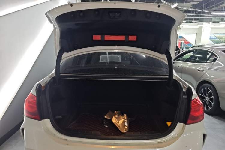 Used BMW 1 Series 2021 120i M Sport Edition Trunk
