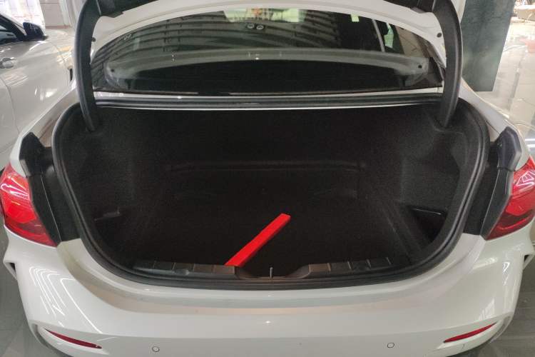 Used BMW 1 Series 2021 125i M Sport Night Edition Trunk