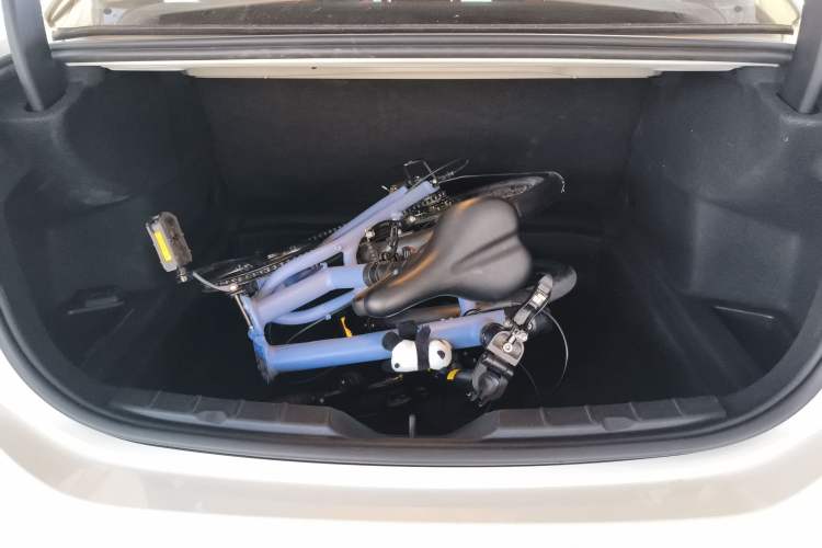 Used BMW 1 Series 2021 125i M Sport Night Edition Trunk