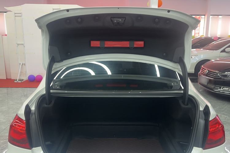Used BMW 1 Series 2021 120i M Sport Night Edition Trunk