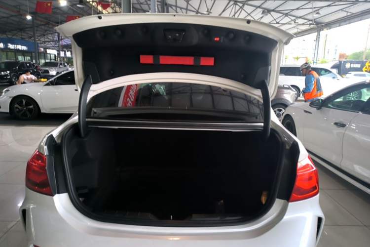 Used BMW 1 Series 2021 Restyled 125i M Sport Night Edition Trunk
