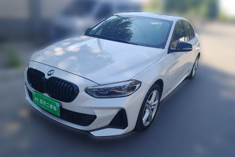 Used BMW 1 Series 2021 Revised 120i M Sport Night Edition Guazi used car, China used car export, Used car for sale, Used cars, Cheapest cars for sale