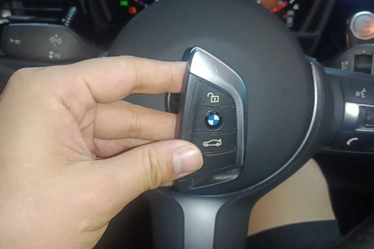 Used BMW 1 Series 2021 Revised 120i M Sport Night Edition Vehicle Key