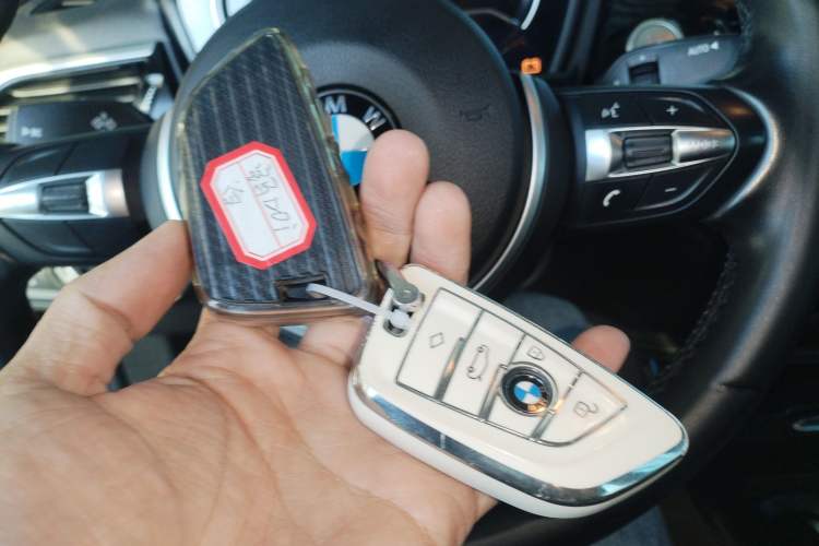 Used BMW 1 Series 2021 120i M Sport Night Edition Vehicle Key