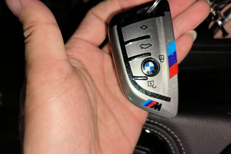 Used BMW 1 Series 2021 120i M Sport Night Edition Vehicle Key