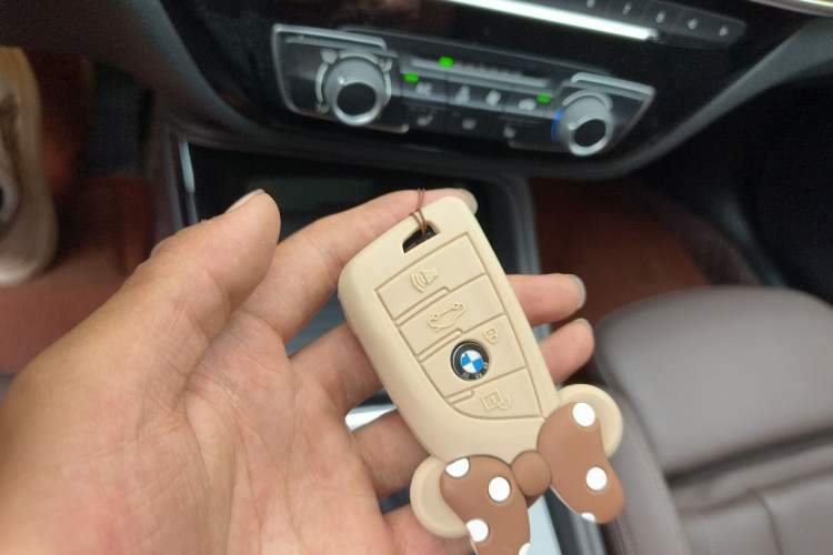 Used BMW 1 Series 2021 120i M Sport Night Edition Vehicle Key