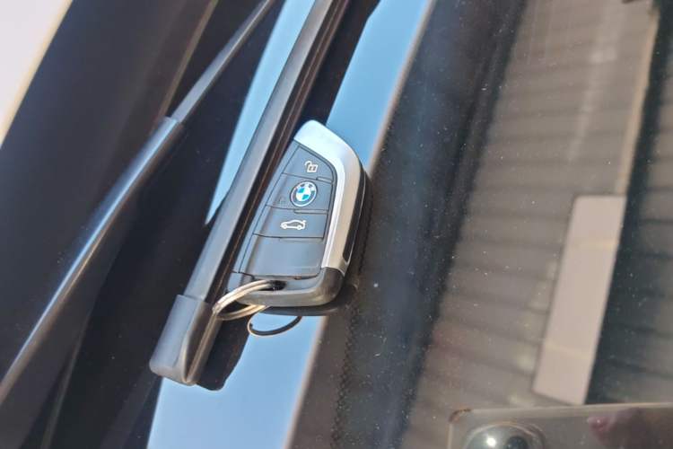 Used BMW 1 Series 2021 Revised 120i M Sport Edition Vehicle Key