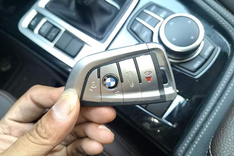 Used BMW 1 Series 2021 Revised 120i M Sport Night Edition Vehicle Key