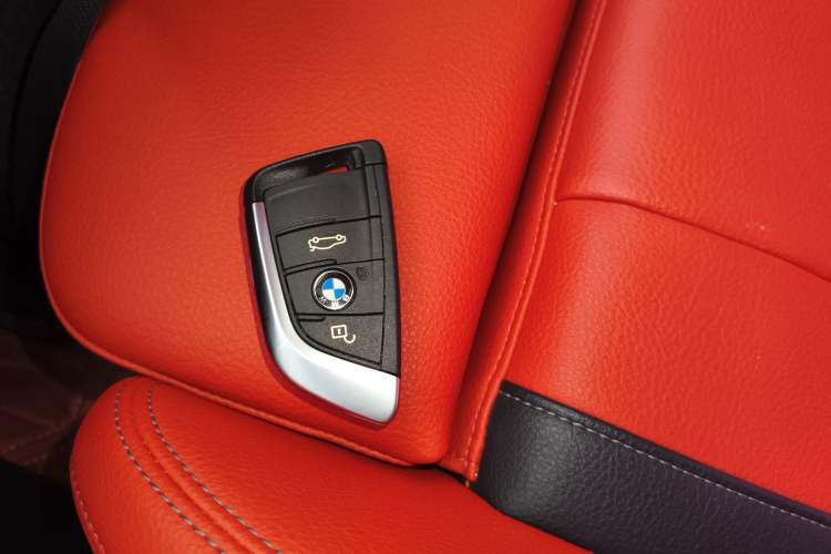 Used BMW 1 Series 2021 125i M Sport Night Edition Vehicle Key