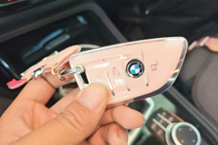 Used BMW 1 Series 2021 120i M Sport Night Edition Vehicle Key