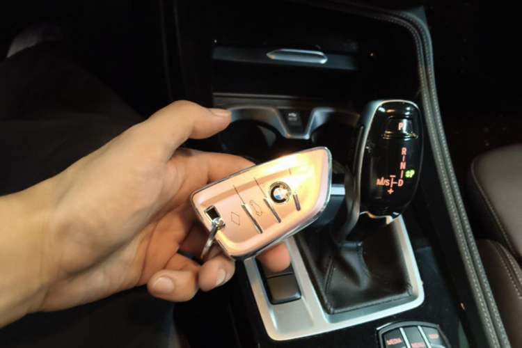 Used BMW 1 Series 2021 120i M Sport Night Edition Vehicle Key