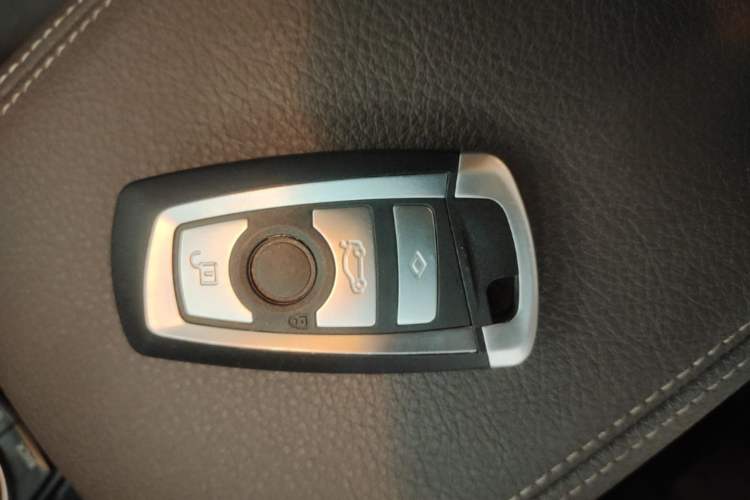 Used BMW 1 Series 2021 120i M Sport Night Edition Vehicle Key