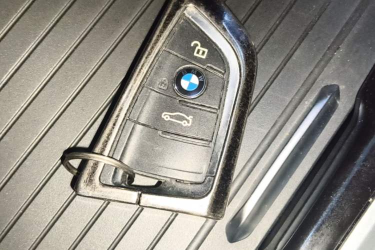 Used BMW 1 Series 2021 125i M Sport Night Edition Vehicle Key