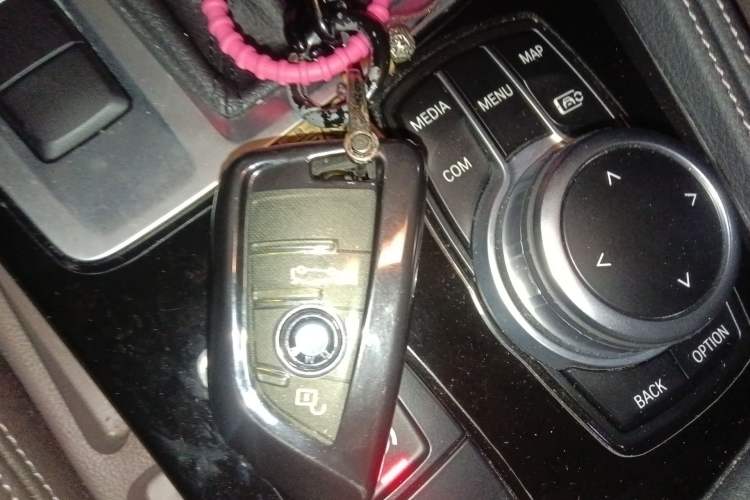 Used BMW 1 Series 2021 Revised 120i M Sport Night Edition Vehicle Key