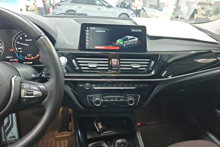 Used BMW 1 Series 2021 125i M Sport Night Edition Audio And AC Panel
