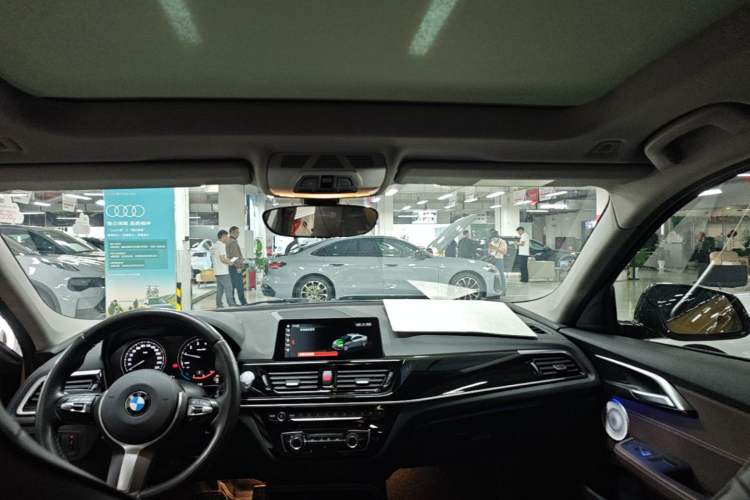 Used BMW 1 Series 2021 125i M Sport Night Edition Headliner