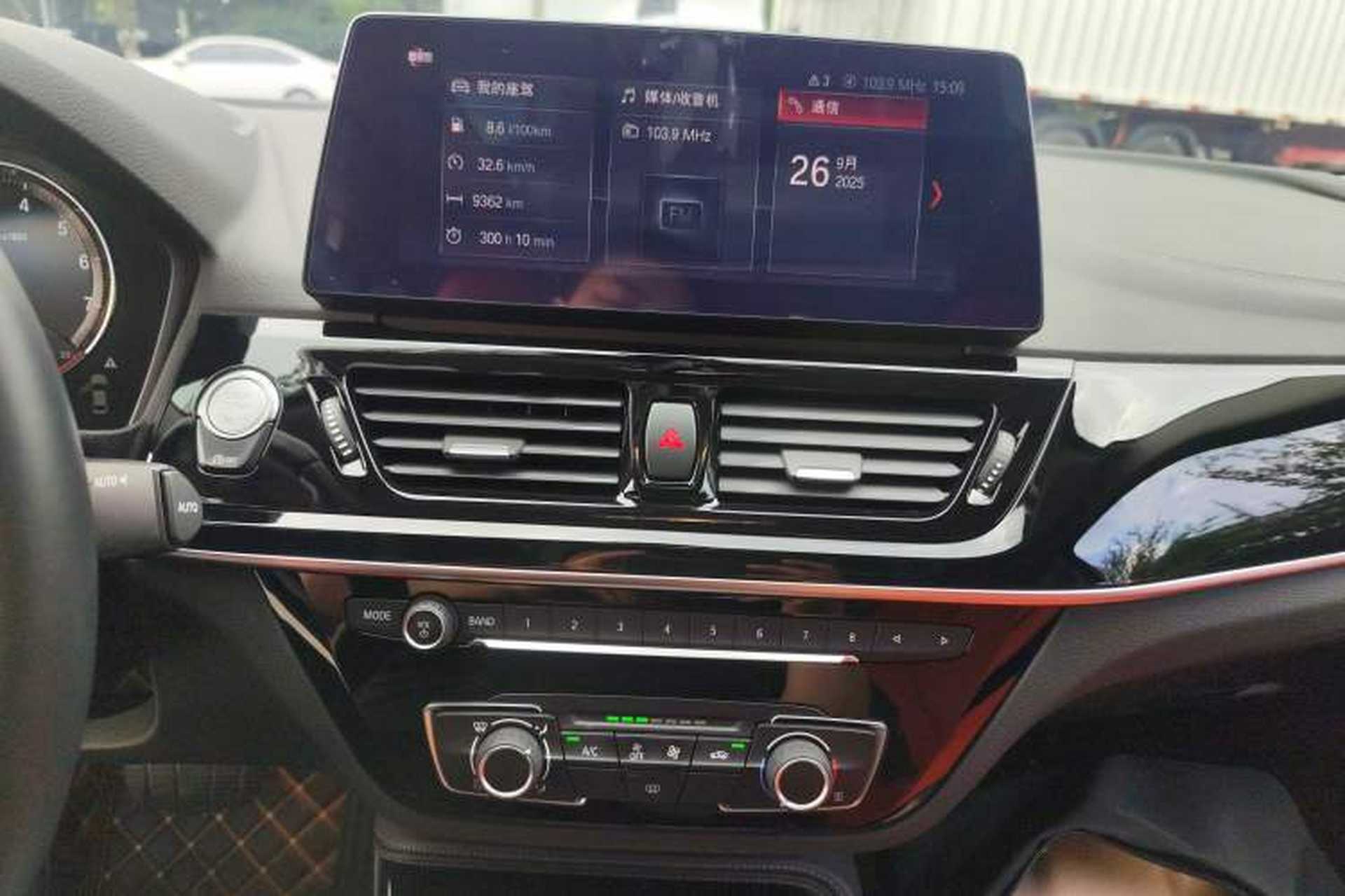 Used BMW 1 Series 2022 125i M Sport Night Edition Audio And AC Panel