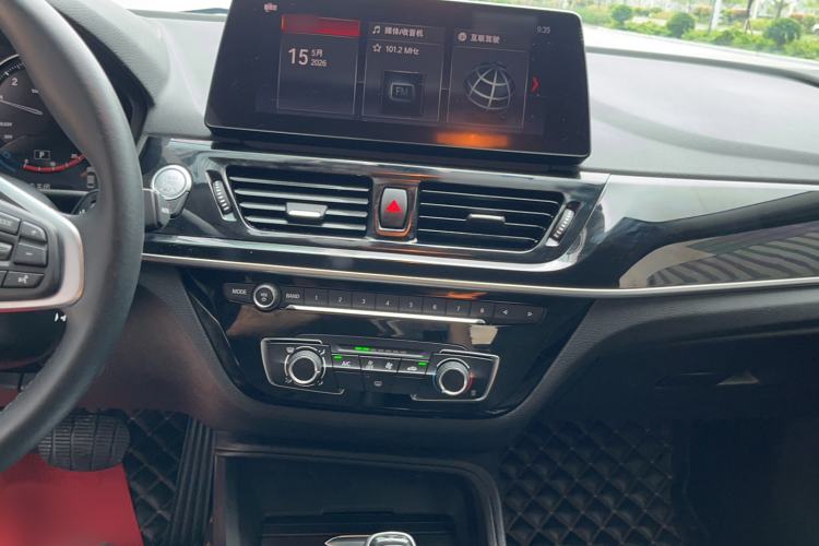 Used BMW 1 Series 2022 120i M Sport Edition Audio And AC Panel