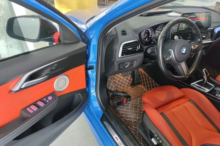 Used BMW 1 Series 2022 125i M Sport Night Edition Driver Seat