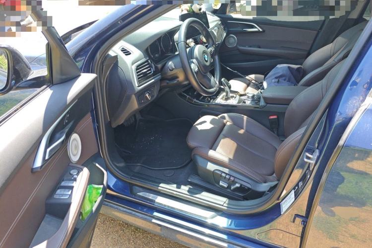 Used BMW 1 Series 2022 120i M Sport Night Edition Driver Seat