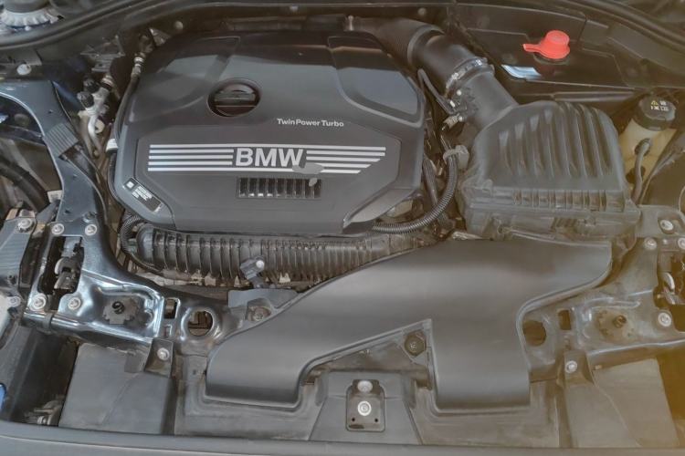Used BMW 1 Series 2022 125i M Sport Night Edition Engine Bay