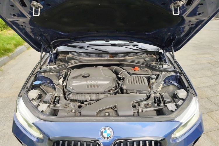Used BMW 1 Series 2022 125i M Sport Night Edition Engine Bay