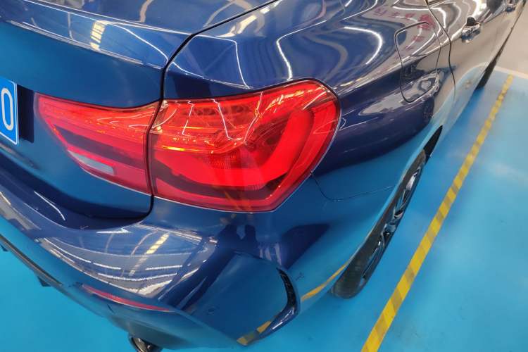 Used BMW 1 Series 2022 125i M Sport Night Edition Exterior 2
