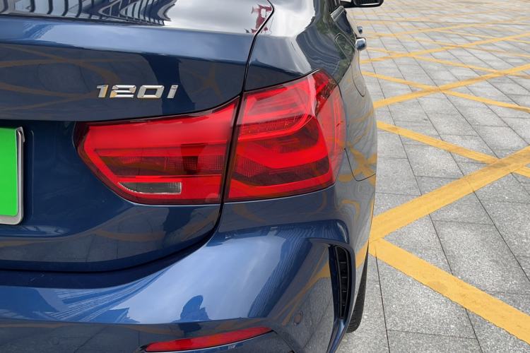 Used BMW 1 Series 2022 120i M Sport Edition Exterior 3