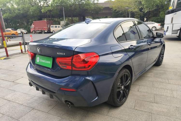 Used BMW 1 Series 2022 125i M Sport Night Edition Exterior 5