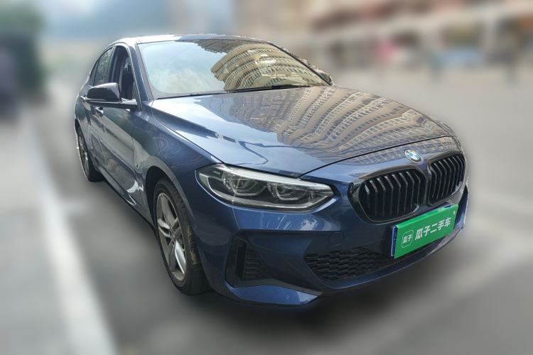 Used BMW 1 Series 2022 120i M Sport Night Edition Front Right 45 Deg