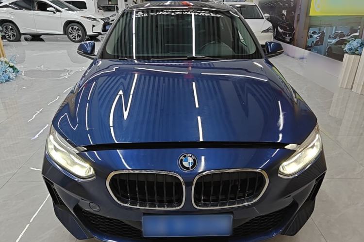 Used BMW 1 Series 2022 120i M Sport Night Edition Front