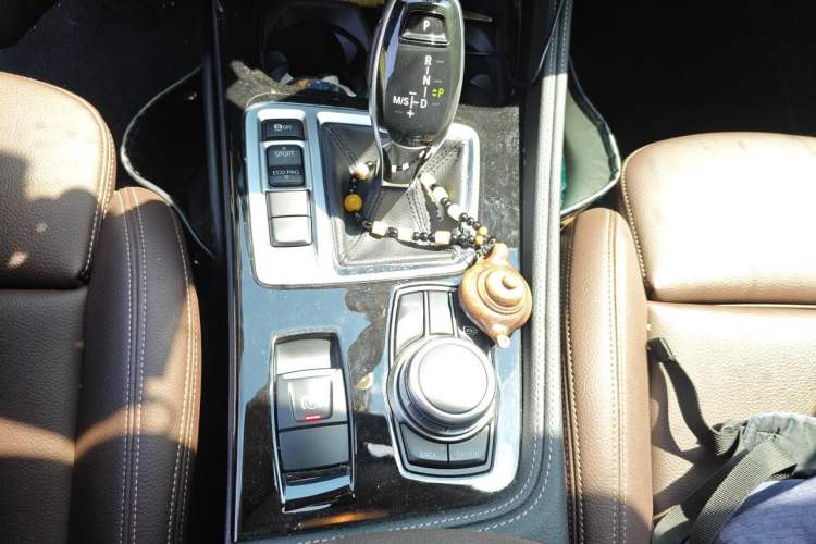 Used BMW 1 Series 2022 120i M Sport Night Edition Gear Lever