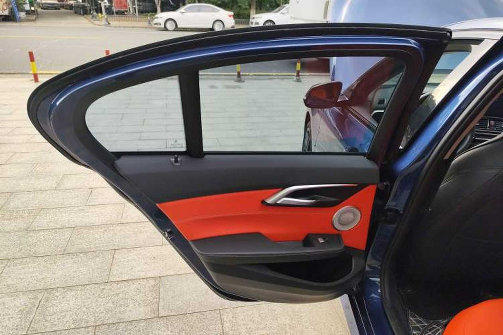 Used BMW 1 Series 2022 125i M Sport Night Edition Interior 8